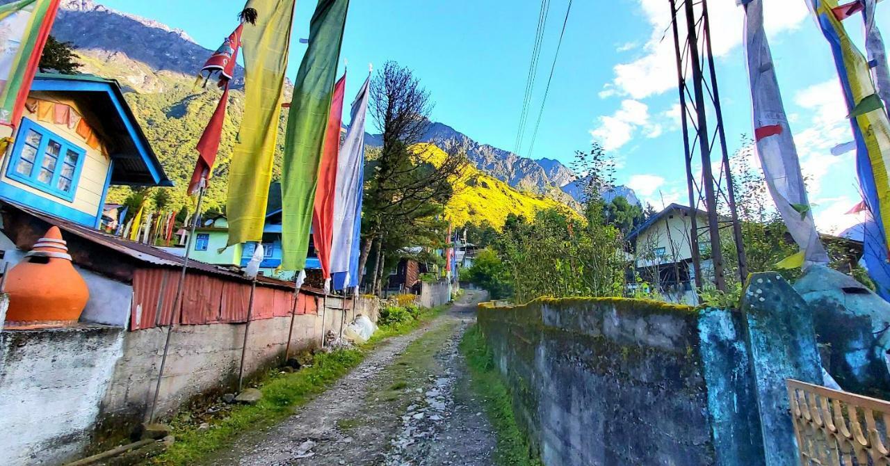 Thangshing Homestay Lachung Exterior foto